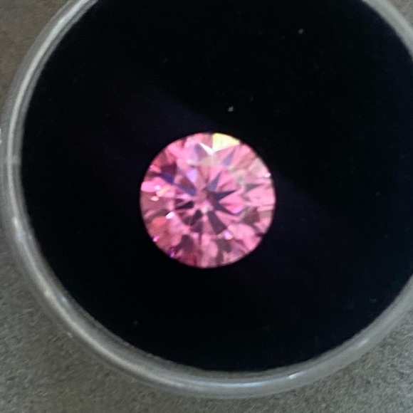 Certified, 2CT Pink Moissanite Diamond Loose (Hearts & Arrows) - Picture 8 of 16